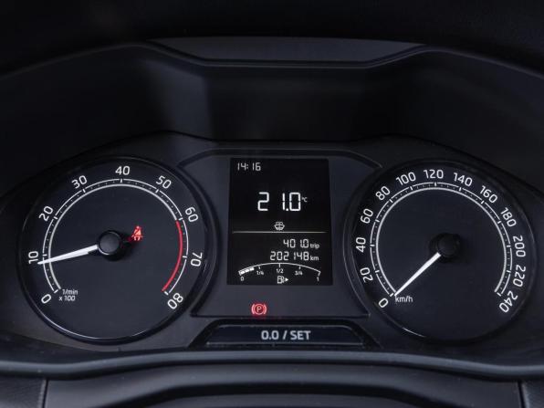 Skoda Rapid II с пробегом 2021 года, цена 1 250 000 рублей, 202148 км, лифтбек, Автокод Объявления