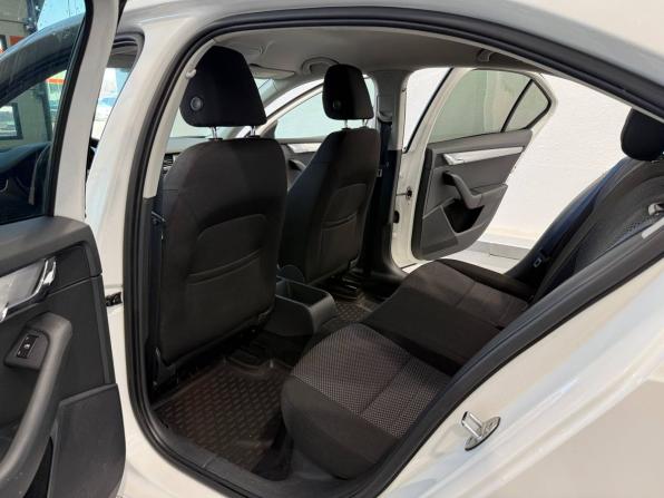 Skoda Octavia III (A7) с пробегом 2014 года, цена 1 215 000 рублей, 242536 км, лифтбек, Автокод Объявления