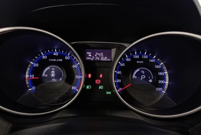 Hyundai ix35 I Рестайлинг с пробегом 2014 года, цена 1 299 000 рублей, 214168 км, внедорожник, Автокод Объявления