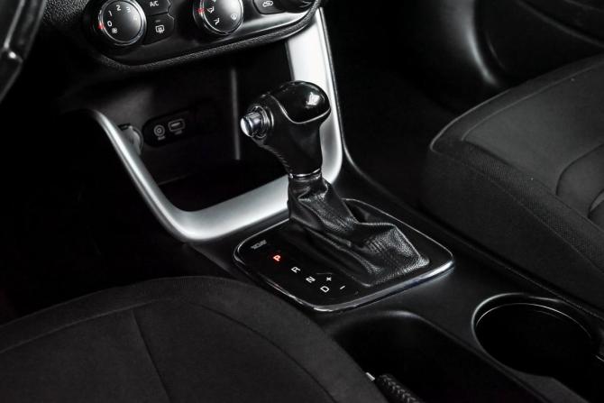 Kia Ceed II Рестайлинг с пробегом 2015 года, цена 1 330 000 рублей, 175572 км, хэтчбек, Автокод Объявления