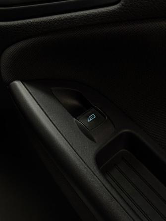 Ford Focus III Рестайлинг с пробегом 2018 года, цена 1 020 000 рублей, 115338 км, хэтчбек, Автокод Объявления