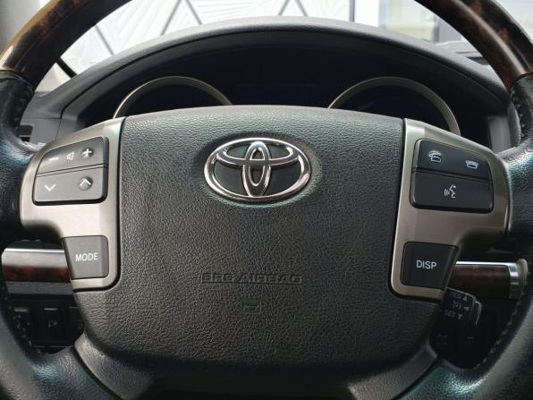 Toyota Land Cruiser 200 Series с пробегом 2008 года, цена 2 649 000 рублей, 366364 км, внедорожник, Автокод Объявления