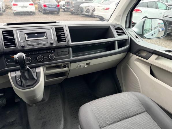 Volkswagen Caravelle T6 с пробегом 2015 года, цена 2 995 000 рублей, 132336 км, минивэн, Автокод Объявления