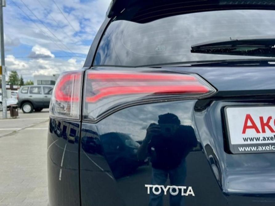 Toyota RAV4 IV (XA40) Рестайлинг Киров  - изображение 5