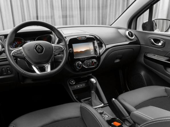 Renault Kaptur I Рестайлинг с пробегом 2021 года, цена 1 920 000 рублей, 64520 км, внедорожник, Автокод Объявления