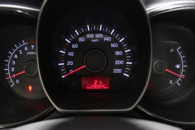 Kia Rio III с пробегом 2013 года, цена 659 000 рублей, 290966 км, хэтчбек, Автокод Объявления