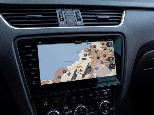 Skoda Octavia III (A7) Рестайлинг с пробегом 2018 года, цена 2 265 000 рублей, 85608 км, лифтбек, Автокод Объявления