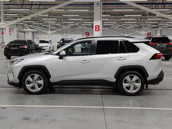 Toyota RAV4 V (XA50) с пробегом 2020 года, цена 2 990 000 рублей, 168962 км, внедорожник, Автокод Объявления