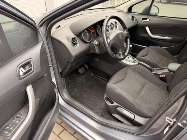 Peugeot 308 I с пробегом 2010 года, цена 388 000 рублей, 186400 км, универсал, Автокод Объявления