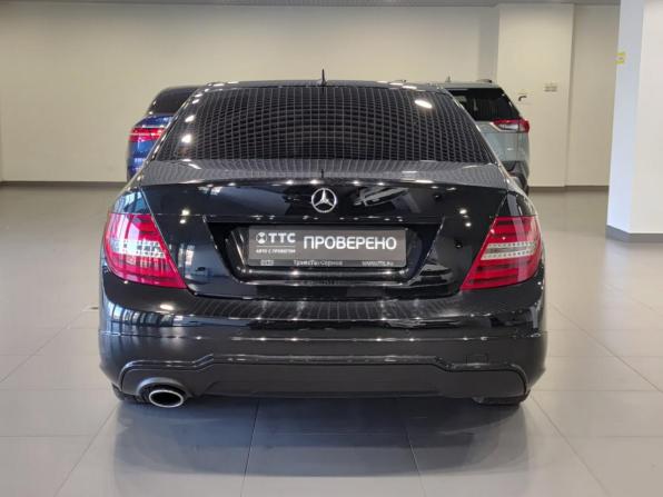 Mercedes-Benz C-Класс III (W204) Рестайлинг с пробегом 2013 года, цена 1 265 000 рублей, 273835 км, седан, Автокод Объявления