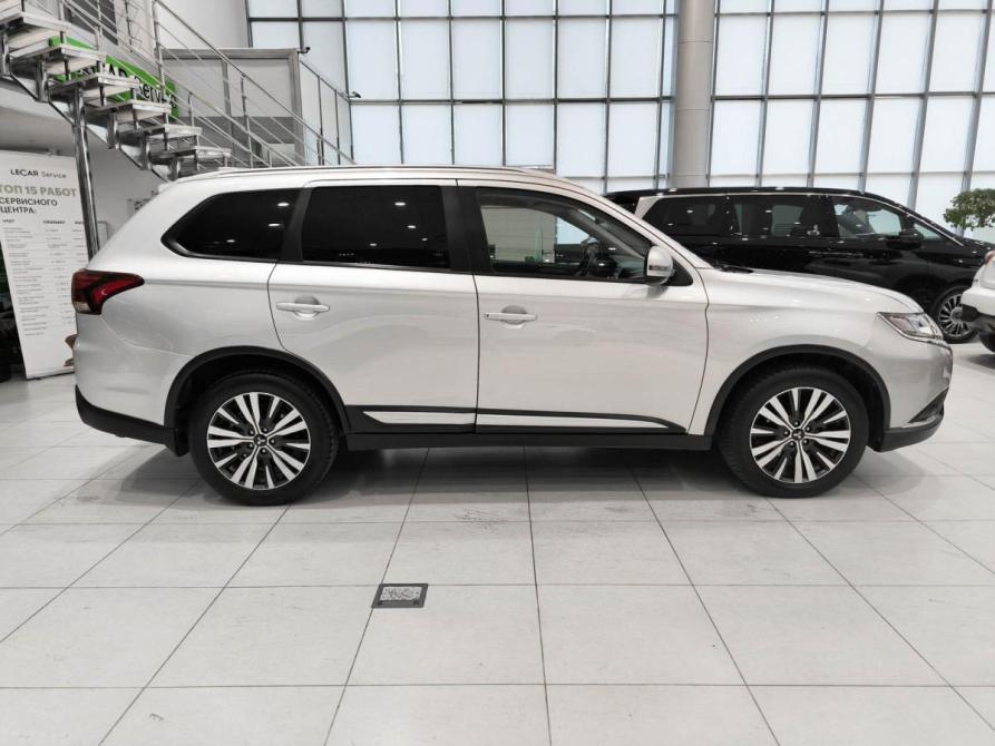 Mitsubishi Outlander III Рестайлинг 3 Казань  - изображение 5