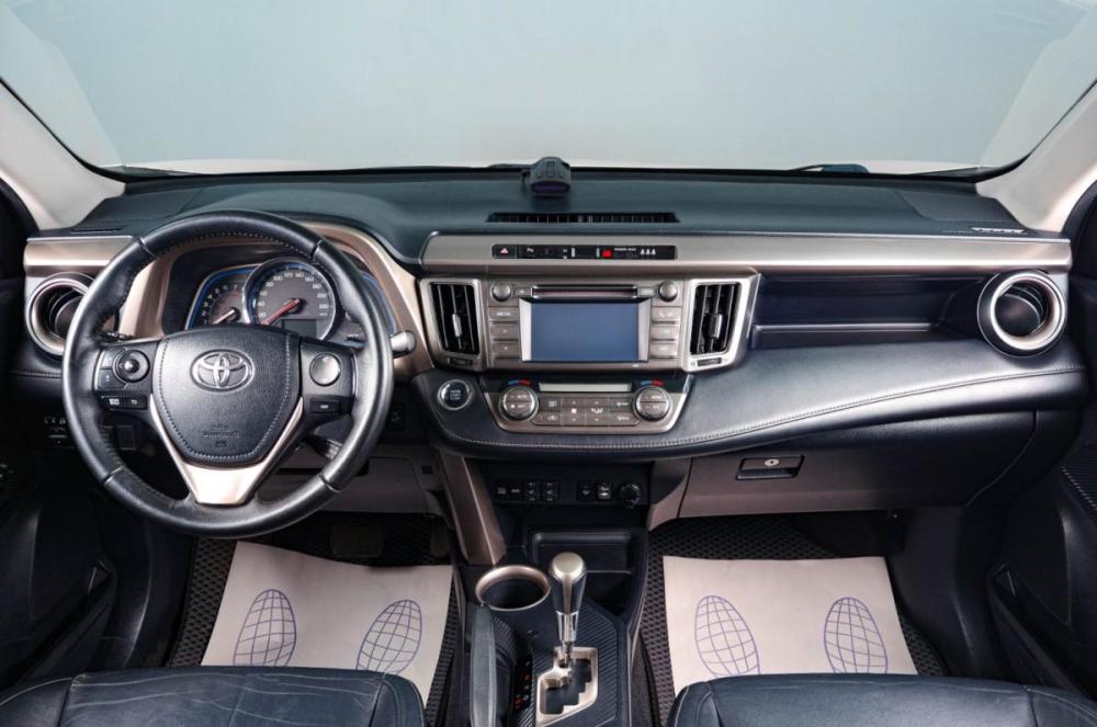 Toyota RAV4 IV (XA40) Тюмень  - изображение 13