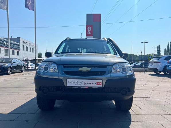 Chevrolet Niva I Рестайлинг с пробегом 2017 года, цена 694 900 рублей, 116971 км, внедорожник, Автокод Объявления