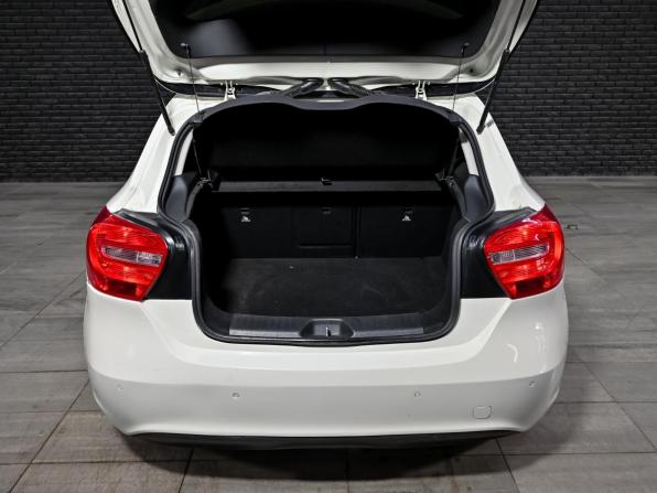 Mercedes-Benz A-Класс III (W176) с пробегом 2015 года, цена 1 315 000 рублей, 179702 км, хэтчбек, Автокод Объявления