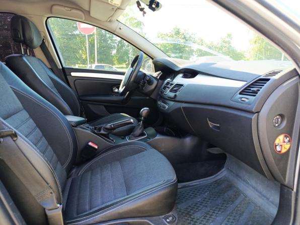 Renault Laguna III с пробегом 2008 года, цена 527 000 рублей, 215654 км, лифтбек, Автокод Объявления