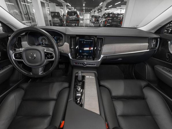 Volvo V90 Cross Country I Рестайлинг с пробегом 2020 года, цена 4 700 000 рублей, 140692 км, универсал, Автокод Объявления