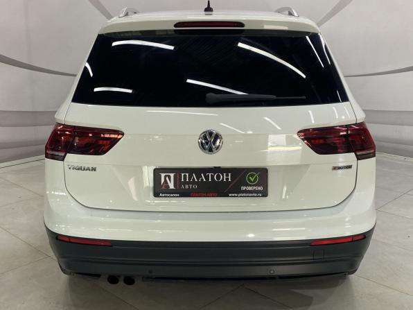 Volkswagen Tiguan II с пробегом 2019 года, цена 2 399 000 рублей, 173121 км, внедорожник, Автокод Объявления