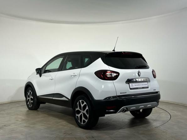 Renault Kaptur I с пробегом 2019 года, цена 1 650 000 рублей, 105026 км, внедорожник, Автокод Объявления