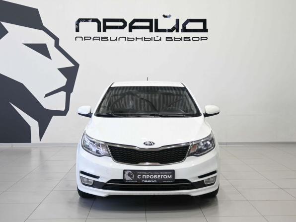Kia Rio III Рестайлинг с пробегом 2015 года, цена 929 900 рублей, 197000 км, седан, Автокод Объявления