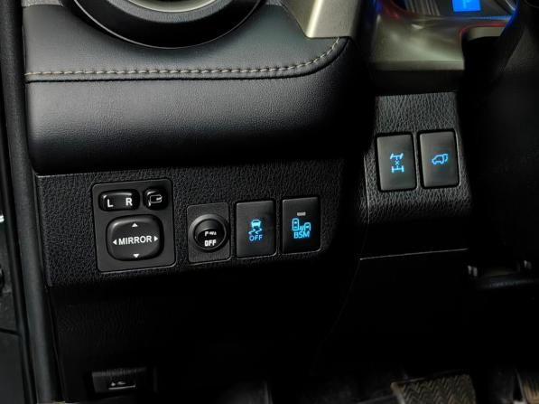 Toyota RAV4 IV (XA40) с пробегом 2013 года, цена 1 919 000 рублей, 121140 км, внедорожник, Автокод Объявления