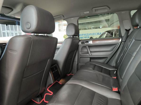 Volkswagen Touareg I с пробегом 2007 года, цена 880 000 рублей, 220394 км, внедорожник, Автокод Объявления