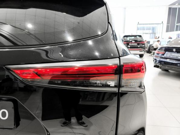 Toyota Highlander IV (XU70) с пробегом 2021 года, цена 4 599 000 рублей, 86000 км, внедорожник, Автокод Объявления