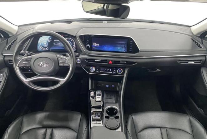 Hyundai Sonata VIII (DN8) с пробегом 2022 года, цена 2 689 000 рублей, 75243 км, седан, Автокод Объявления