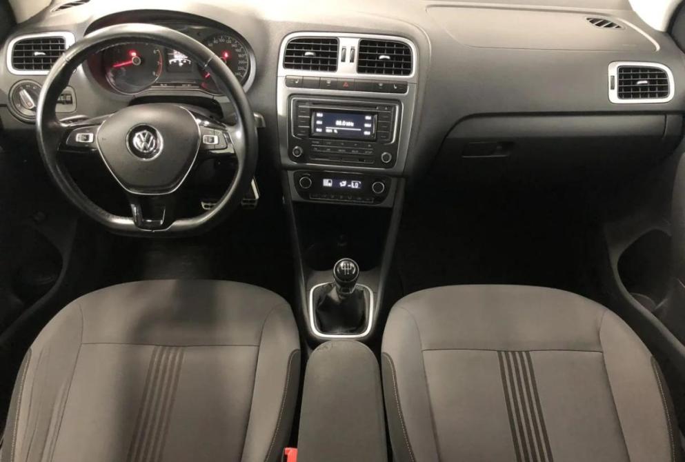 Volkswagen Polo V Рестайлинг Астрахань  - изображение 17