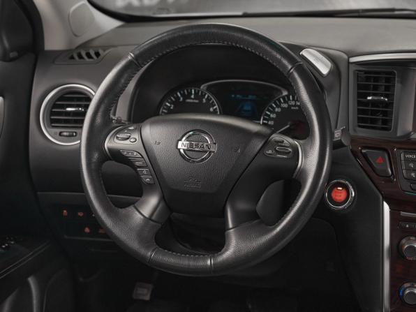 Nissan Pathfinder IV с пробегом 2016 года, цена 1 749 000 рублей, 138800 км, внедорожник, Автокод Объявления
