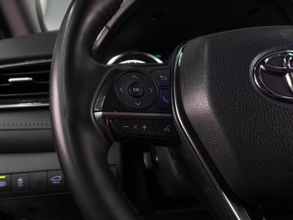 Toyota Camry VIII (XV70) Рестайлинг с пробегом 2022 года, цена 3 420 000 рублей, 130894 км, седан, Автокод Объявления