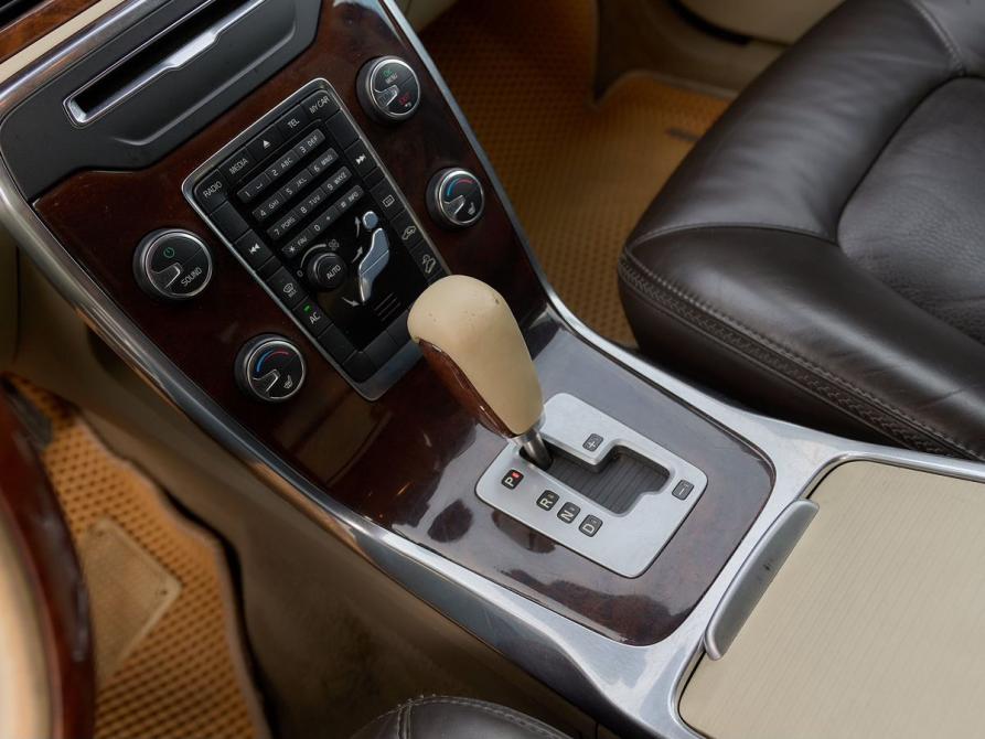 Volvo XC70 II Казань  - изображение 12