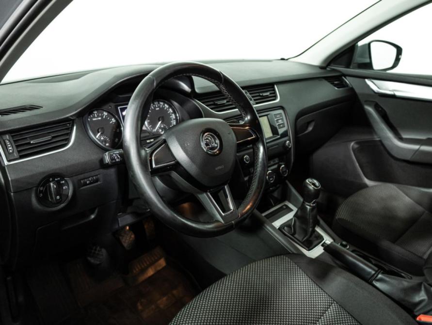 Skoda Octavia III (A7) Санкт-Петербург  - изображение 11
