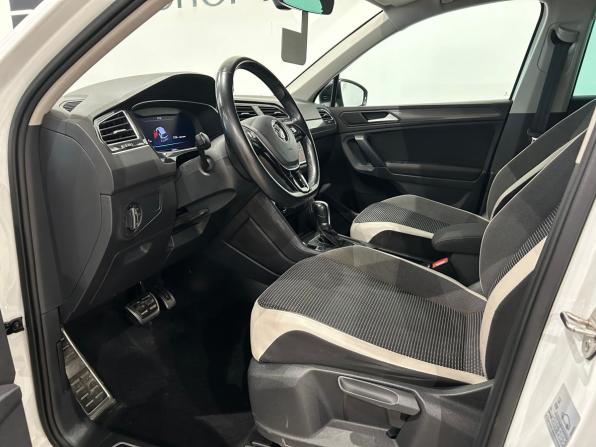 Volkswagen Tiguan II с пробегом 2018 года, цена 2 099 000 рублей, 169316 км, внедорожник, Автокод Объявления