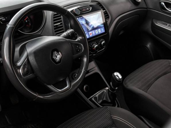 Renault Kaptur I с пробегом 2017 года, цена 1 366 000 рублей, 188994 км, внедорожник, Автокод Объявления