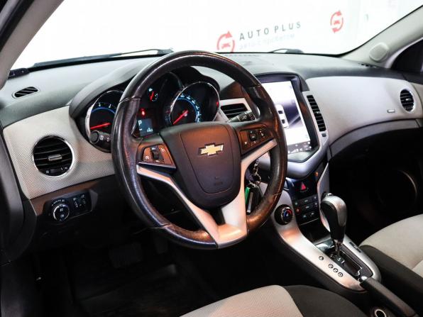 Chevrolet Cruze I Рестайлинг с пробегом 2012 года, цена 949 000 рублей, 73267 км, хэтчбек, Автокод Объявления