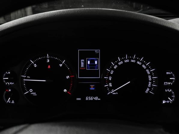 Toyota Land Cruiser 200 Series Рестайлинг 2 с пробегом 2019 года, цена 8 190 000 рублей, 65646 км, внедорожник, Автокод Объявления