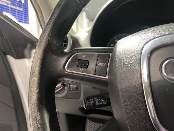 Audi A3 II (8P) Рестайлинг 2 с пробегом 2012 года, цена 980 000 рублей, 102791 км, хэтчбек, Автокод Объявления