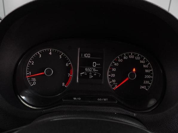 Volkswagen Polo V Рестайлинг с пробегом 2016 года, цена 1 169 000 рублей, 165076 км, седан, Автокод Объявления