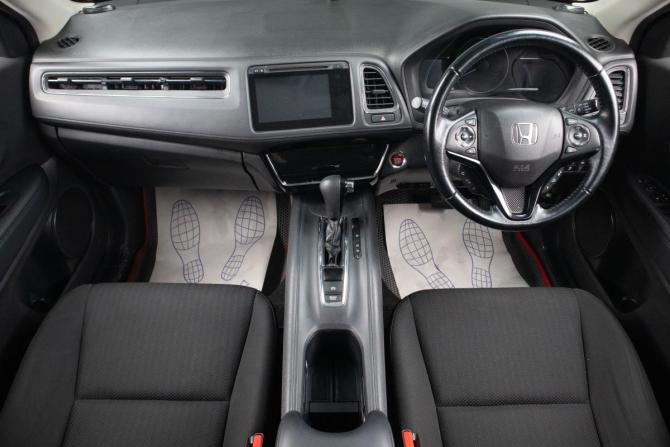 Honda Vezel I с пробегом 2017 года, цена 2 099 000 рублей, 157241 км, внедорожник, Автокод Объявления