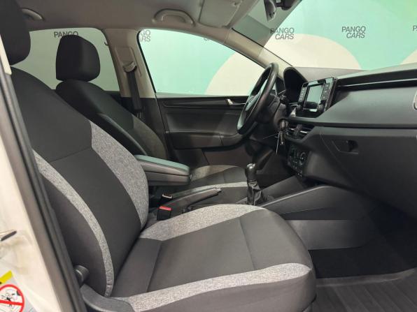 Skoda Rapid II с пробегом 2022 года, цена 1 595 000 рублей, 32242 км, лифтбек, Автокод Объявления