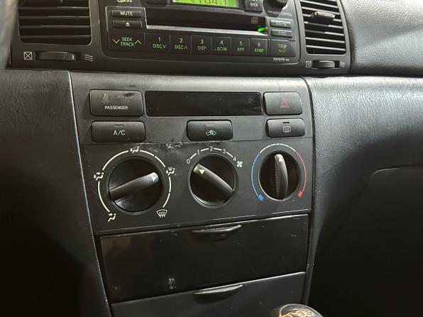 Toyota Corolla IX (E120 E130) Рестайлинг с пробегом 2004 года, цена 449 999 рублей, 520121 км, седан, Автокод Объявления