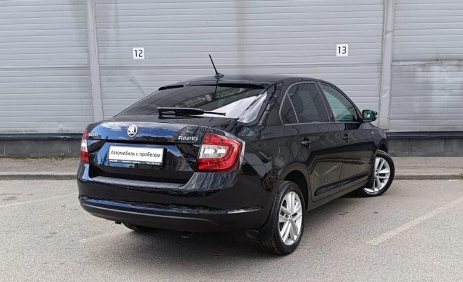 Skoda Rapid I Рестайлинг с пробегом 2018 года, цена 1 369 000 рублей, 93346 км, лифтбек, Автокод Объявления