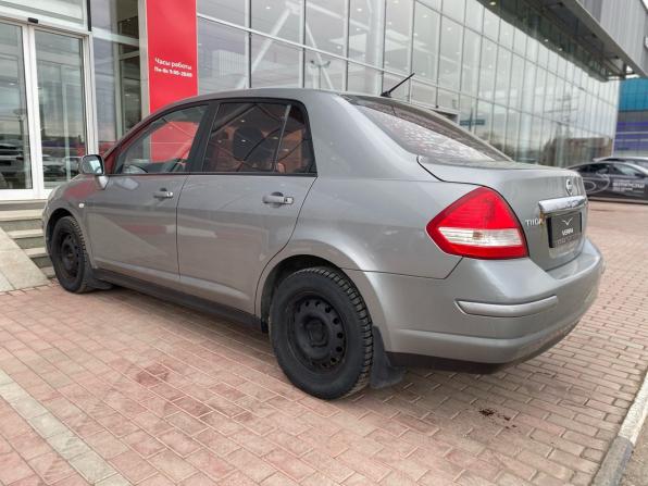 Nissan Tiida I с пробегом 2007 года, цена 350 000 рублей, 302391 км, седан, Автокод Объявления