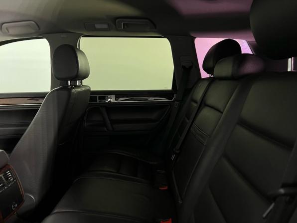 Volkswagen Touareg I Рестайлинг с пробегом 2008 года, цена 999 000 рублей, 232000 км, внедорожник, Автокод Объявления