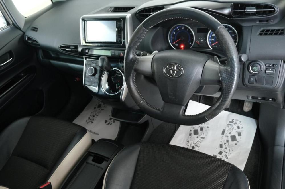 Toyota Wish II Рестайлинг Омск  - изображение 11
