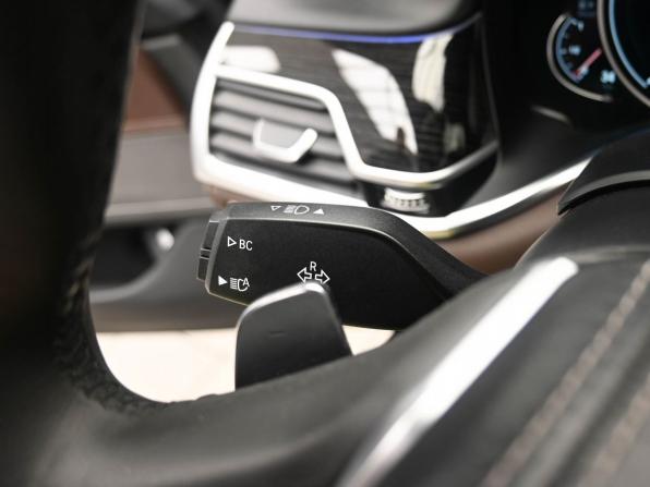 BMW 7 серии VI (G11/G12) с пробегом 2017 года, цена 3 680 000 рублей, 215977 км, седан, Автокод Объявления