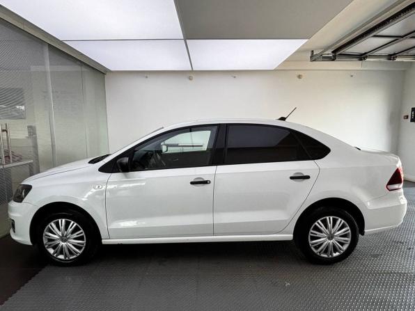 Volkswagen Polo V Рестайлинг с пробегом 2019 года, цена 955 000 рублей, 125700 км, седан, Автокод Объявления