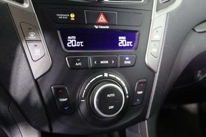 Hyundai Santa Fe III Рестайлинг с пробегом 2017 года, цена 2 349 990 рублей, 83843 км, внедорожник, Автокод Объявления