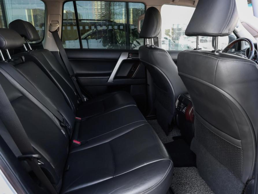 Toyota Land Cruiser Prado 150 Series Рестайлинг 1 Москва  - изображение 10