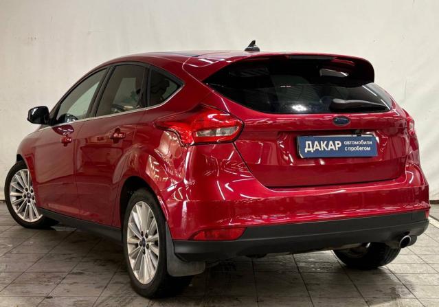 Ford Focus III Рестайлинг с пробегом 2018 года, цена 1 040 000 рублей, 174380 км, седан, Автокод Объявления